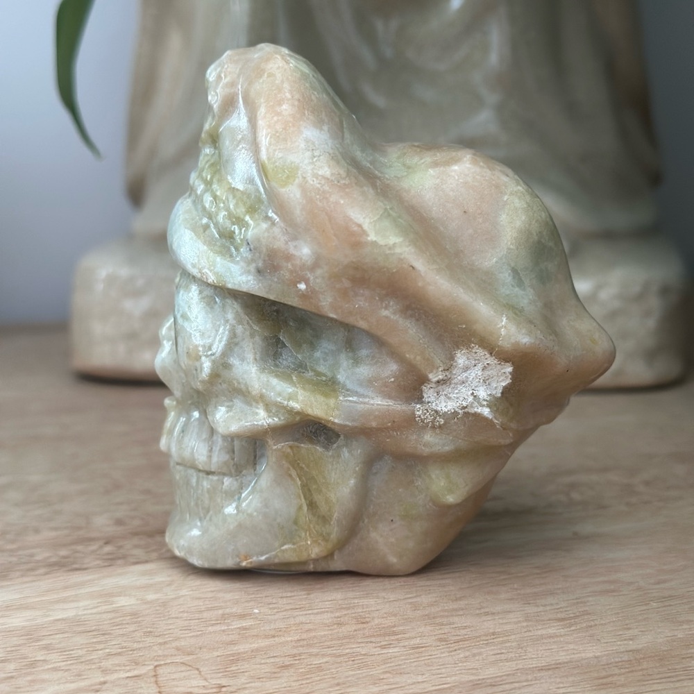 Jade Skull - Picture 6 of 8
